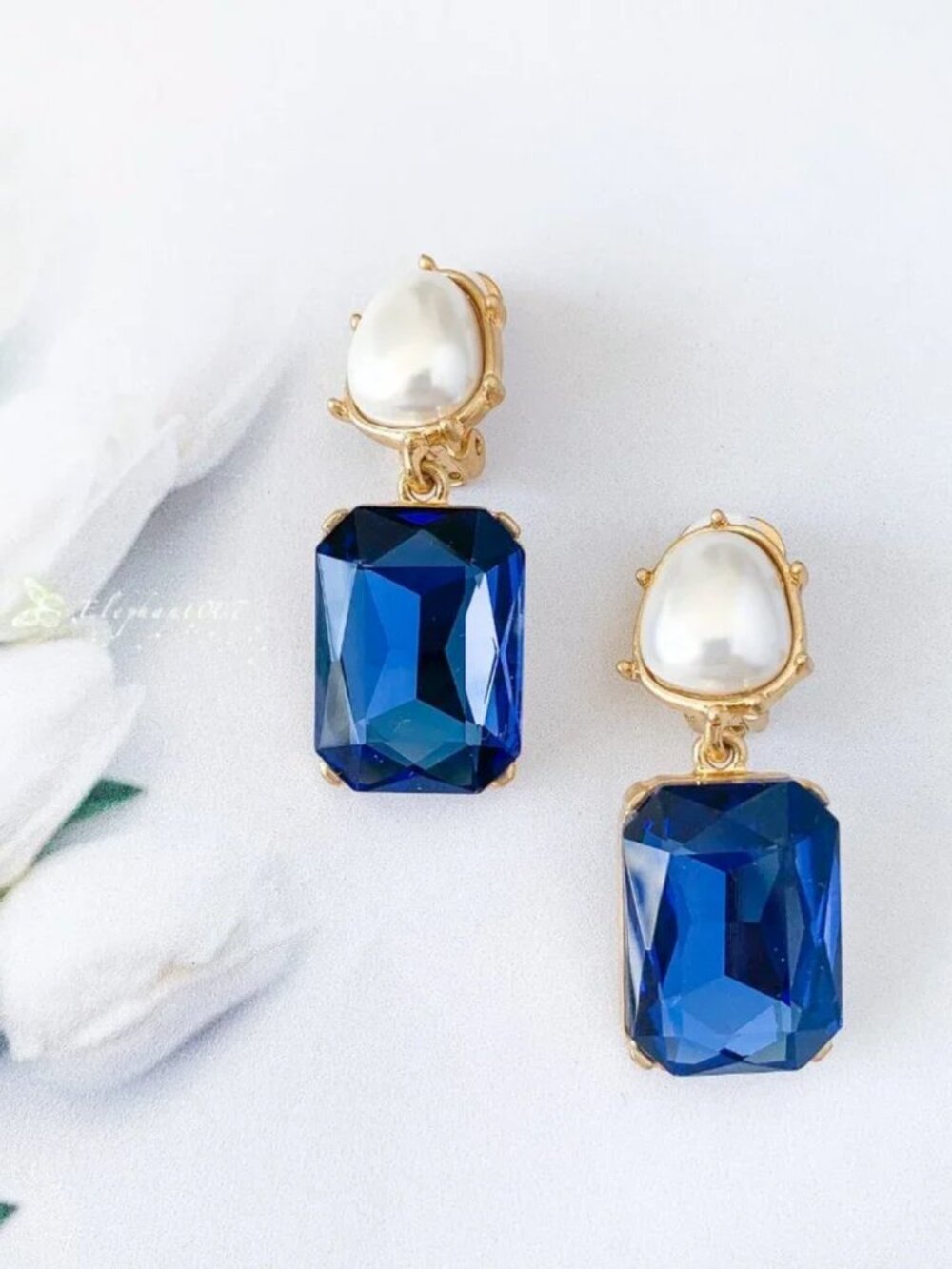 Oscar de la Renta Blue Crystal & Faux Pearl Clip On Earrings